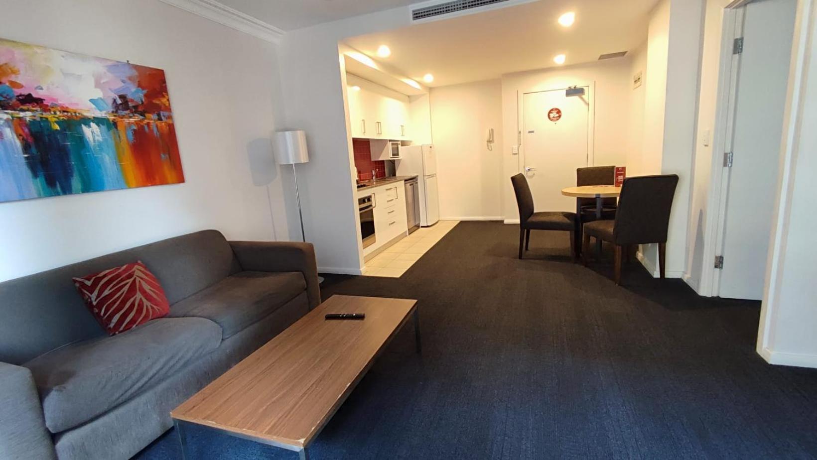 South Yarra Central Apartment Hotel Melbourne Eksteriør billede