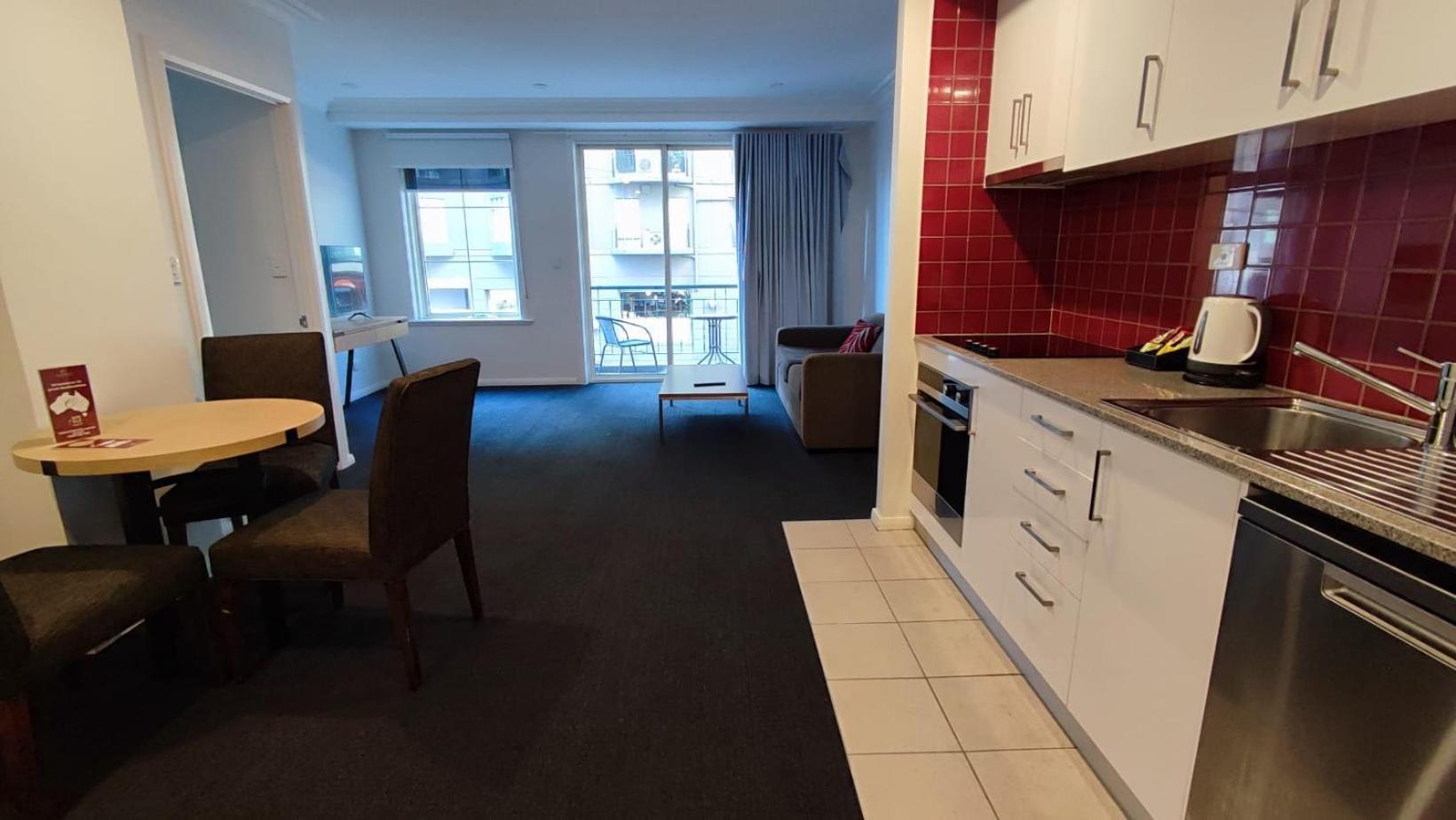 South Yarra Central Apartment Hotel Melbourne Eksteriør billede