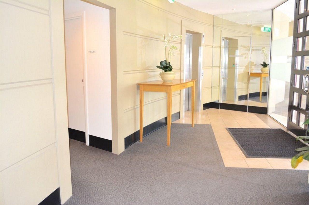 South Yarra Central Apartment Hotel Melbourne Eksteriør billede
