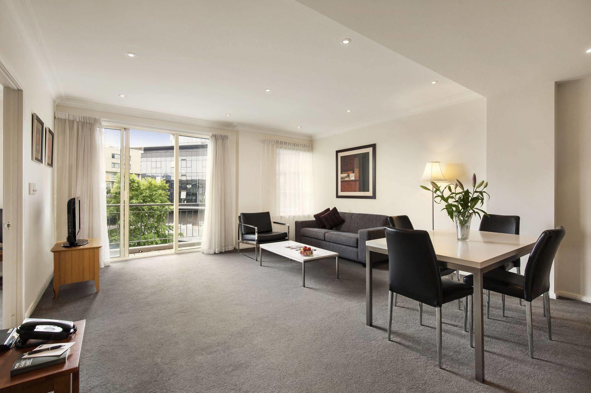 South Yarra Central Apartment Hotel Melbourne Eksteriør billede