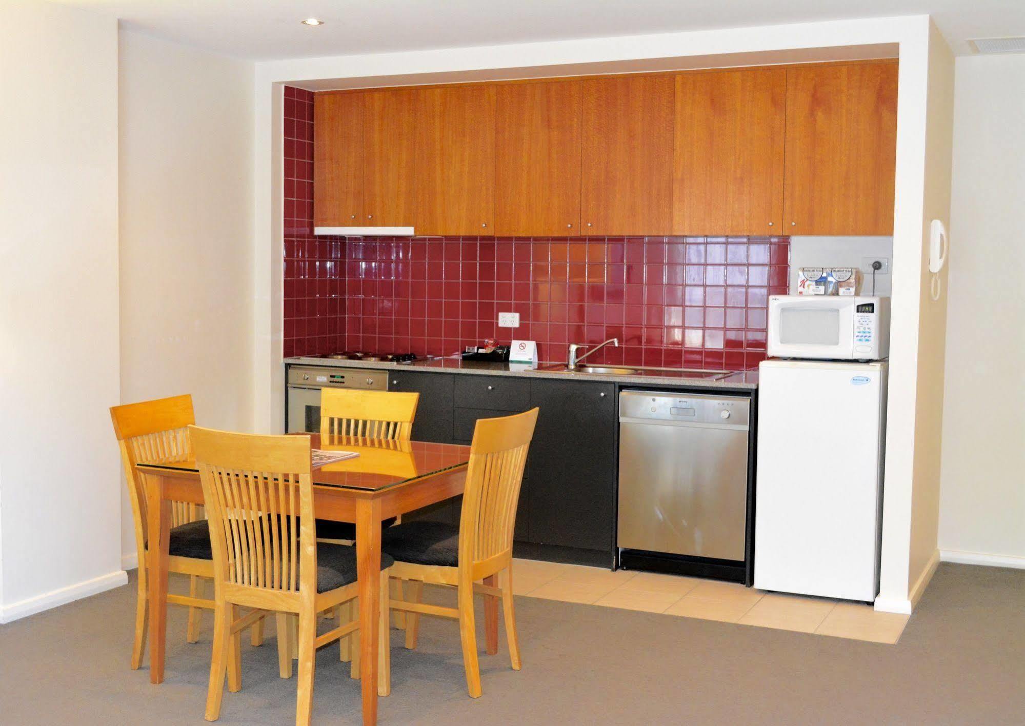 South Yarra Central Apartment Hotel Melbourne Eksteriør billede